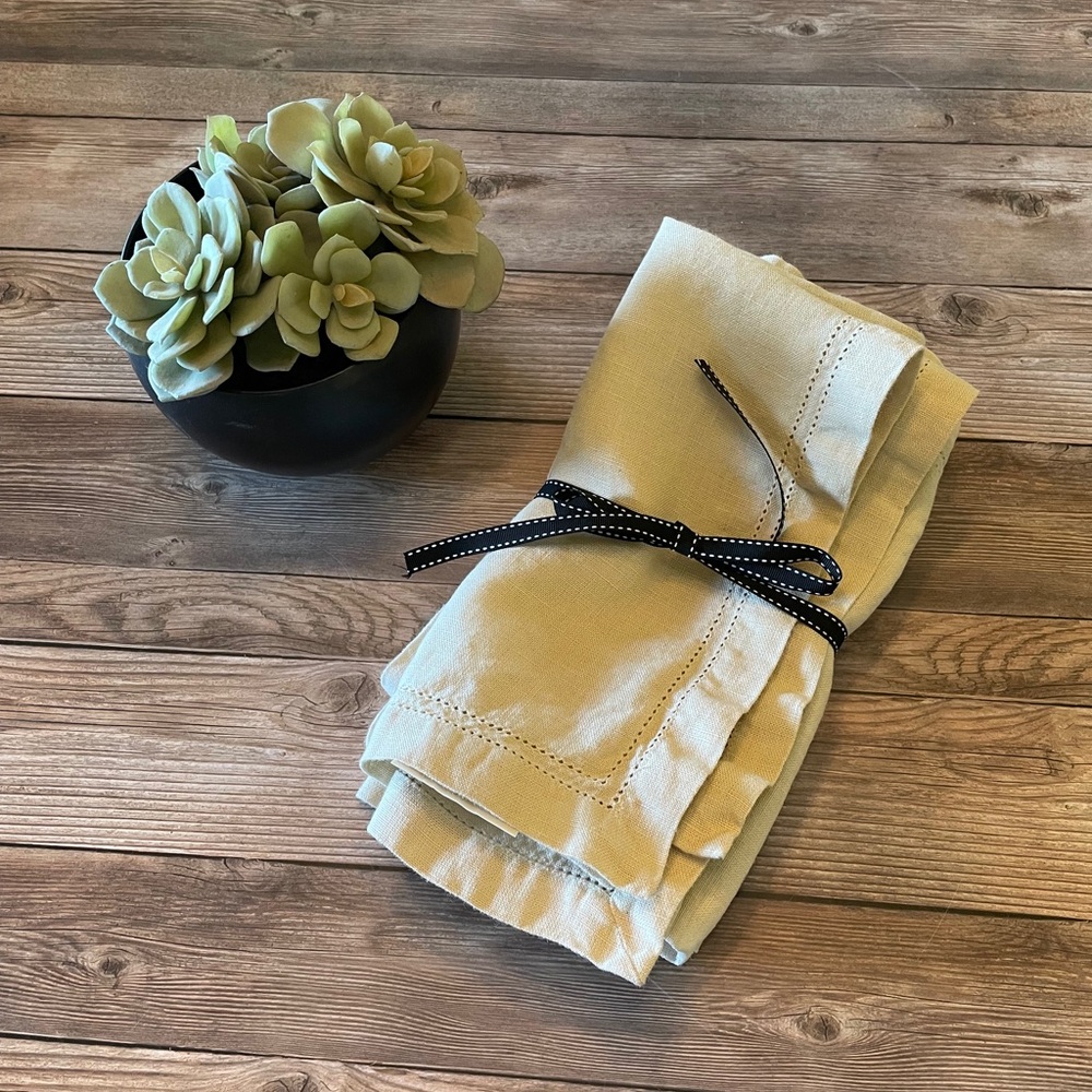 Williams Sonoma Linen Napkins in Flax ~ Set of three